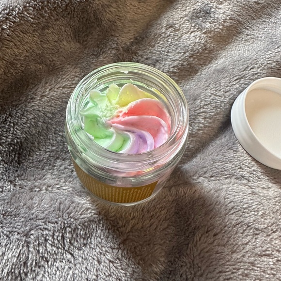 TRULY Unicorn Fruit Lip Plumping Balm - Picture 3 of 4